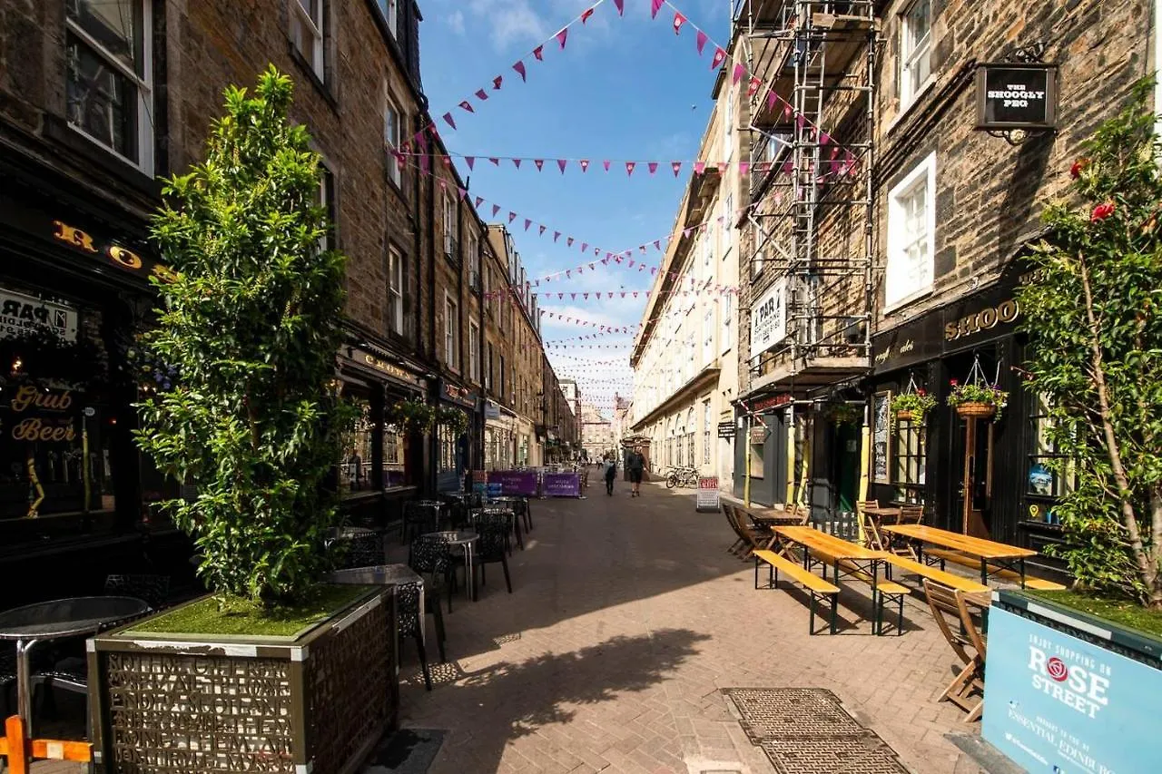 Apartment Joivy Bright 1 Bed Flat, Close To Princess Street Edinburgh